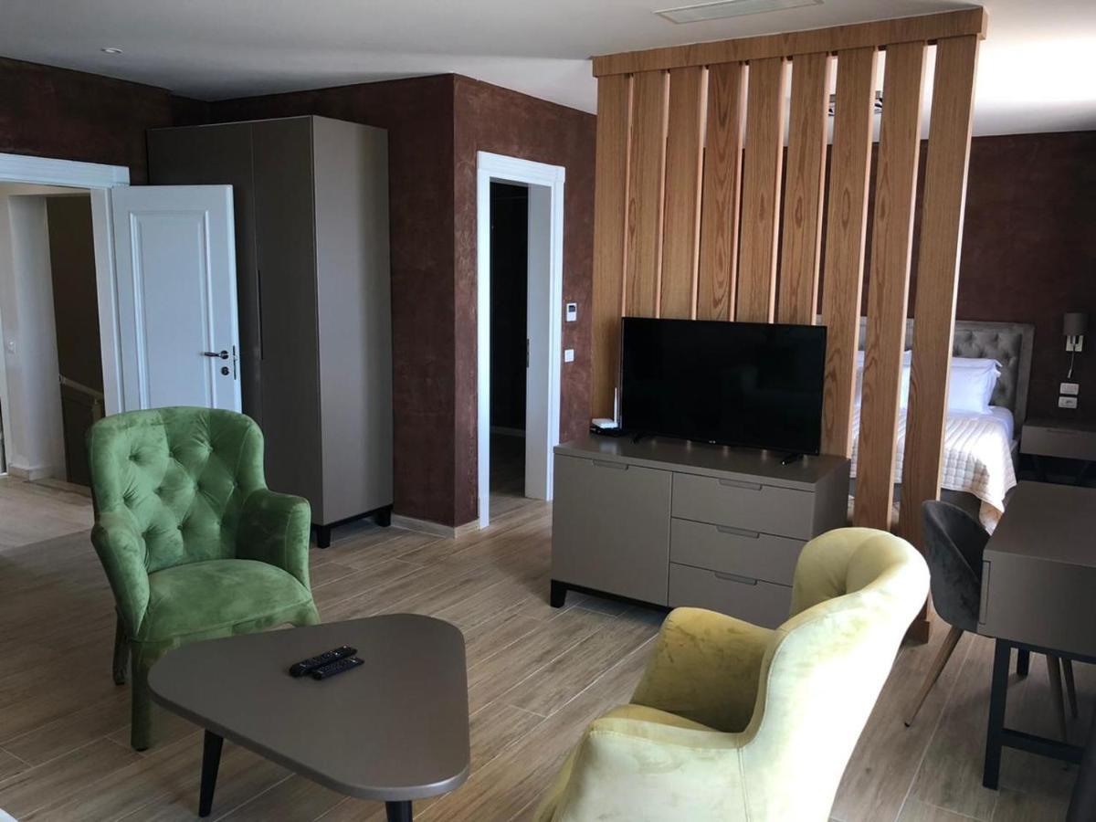 Hotel Maren Durrës Dış mekan fotoğraf